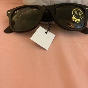 Ray bans sunglasses